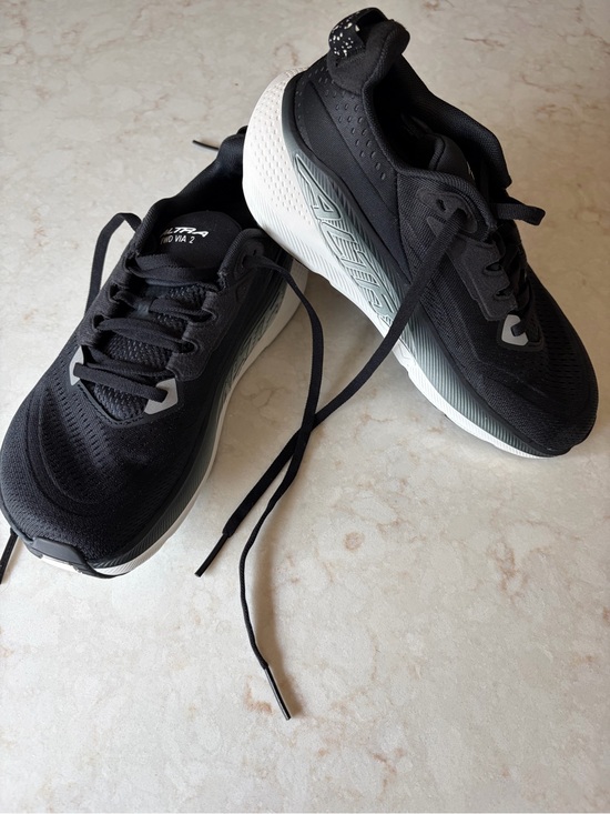 Altra Shoes - ALTURA FWD VIA 2 Women’s Size 6B Style #ALOA85TW010 Black Running Walking Yoga